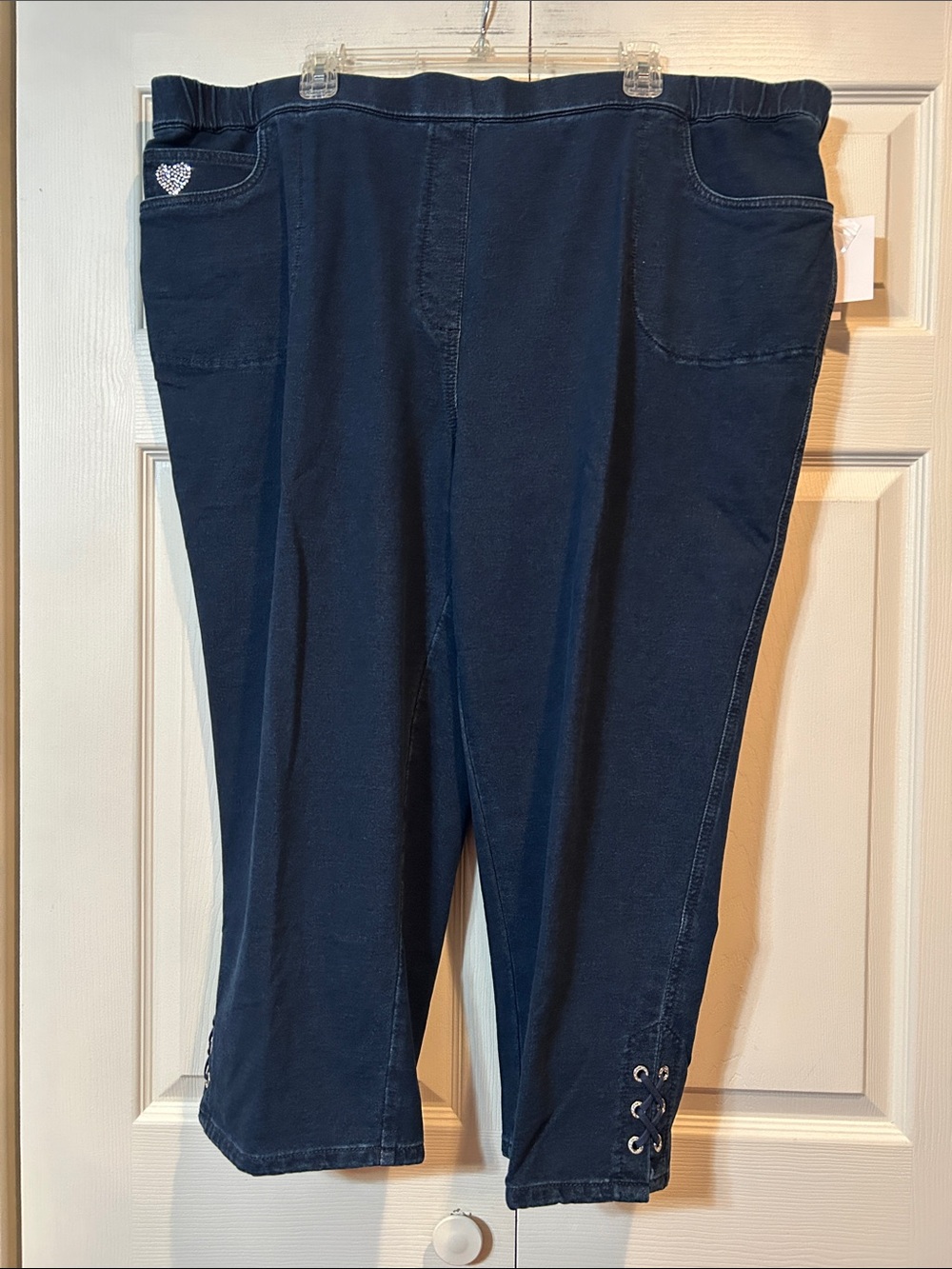 Quacker Factory 3X Stretch Denim Pull On Capris w/Heart & Lace Up Side Hem